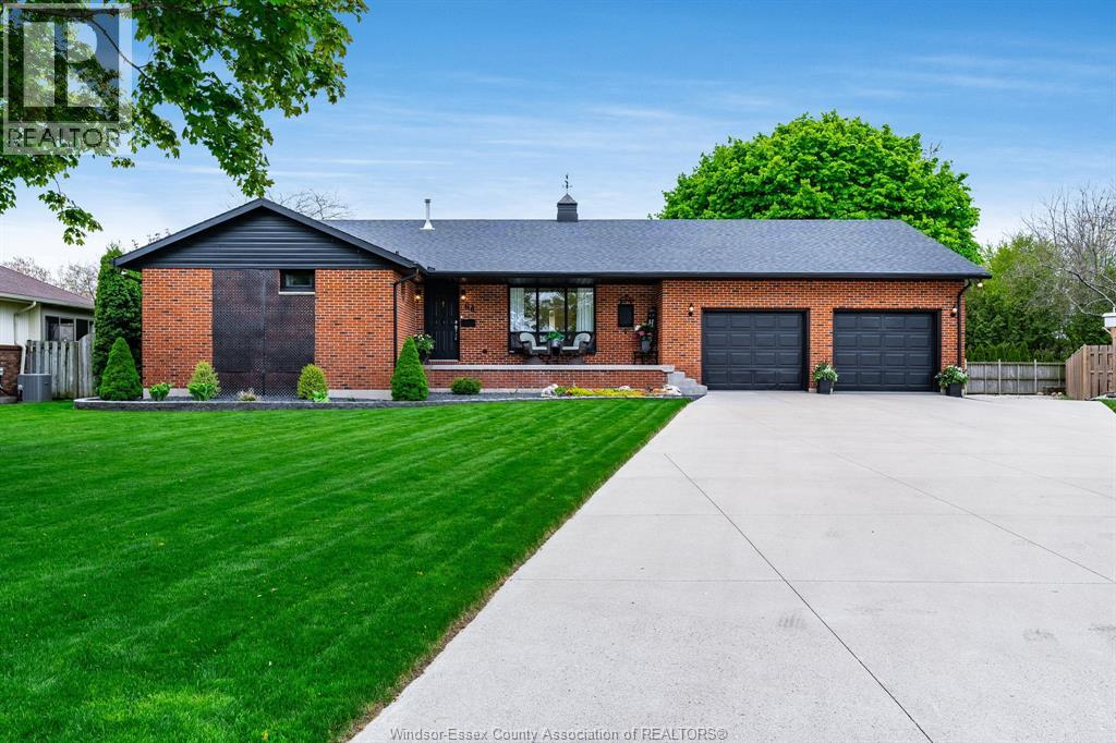 66 Shawnee Court, Leamington, ON, N8H5A9