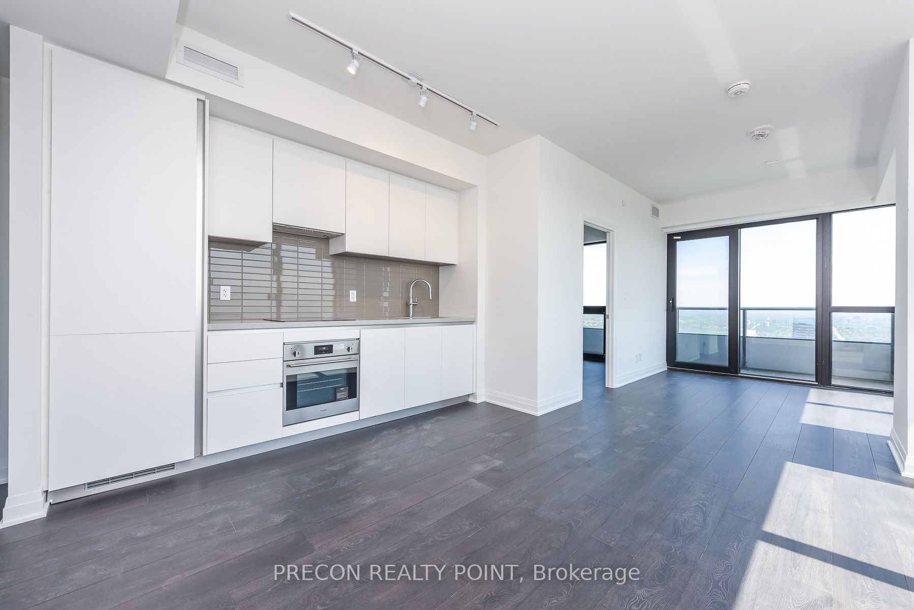 5902-4015 The Exchange Street, Mississauga, ON, L5B 0N9 photo 4