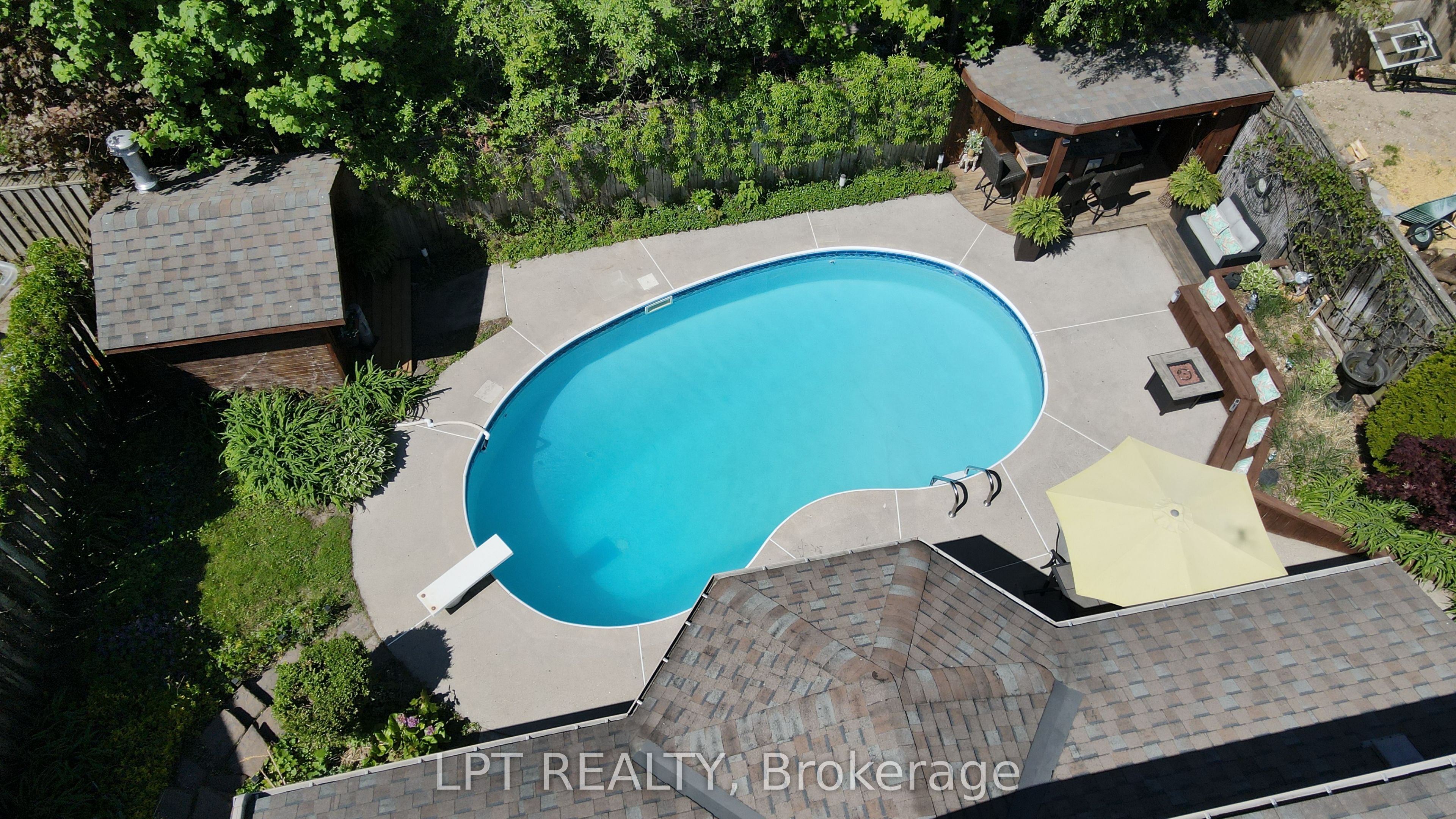 34 Noam Drive, Barrie, ON, L4N 4P1 photo 2