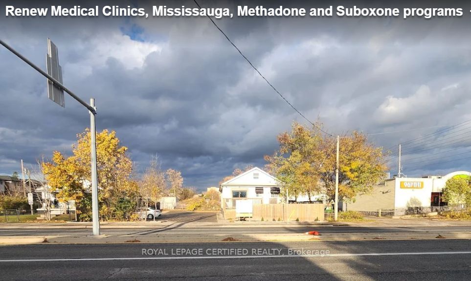 Additional image 2 of 1015 Cawthra Road, Mississauga, ON, L5G 4K3