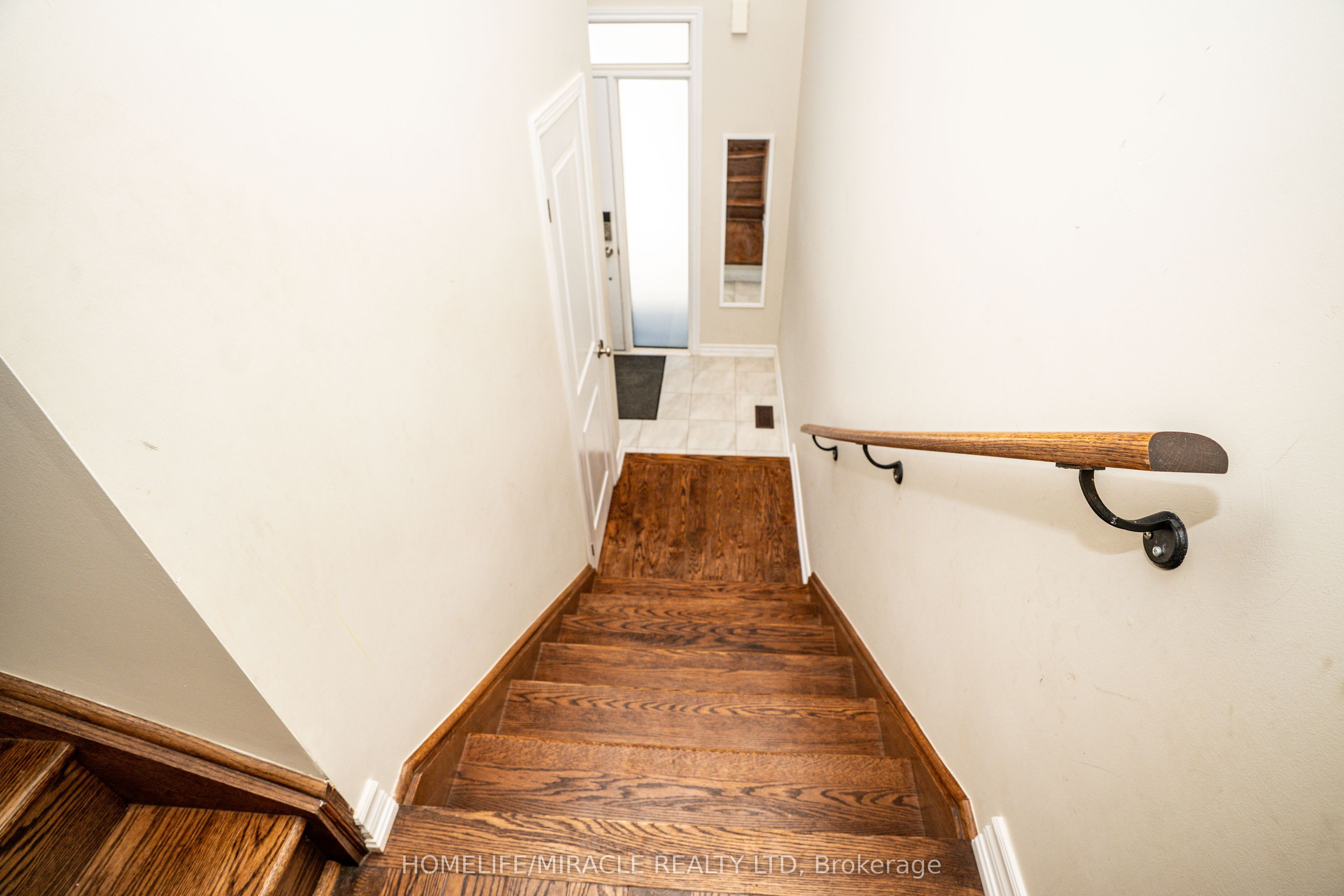 52 Douet Lane, Ajax, ON, L1Z 0V4 photo 3