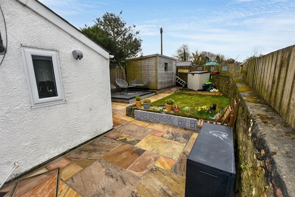 Additional image 25 of 4 bed semi-detached house for salePark Road, Redruth TR15