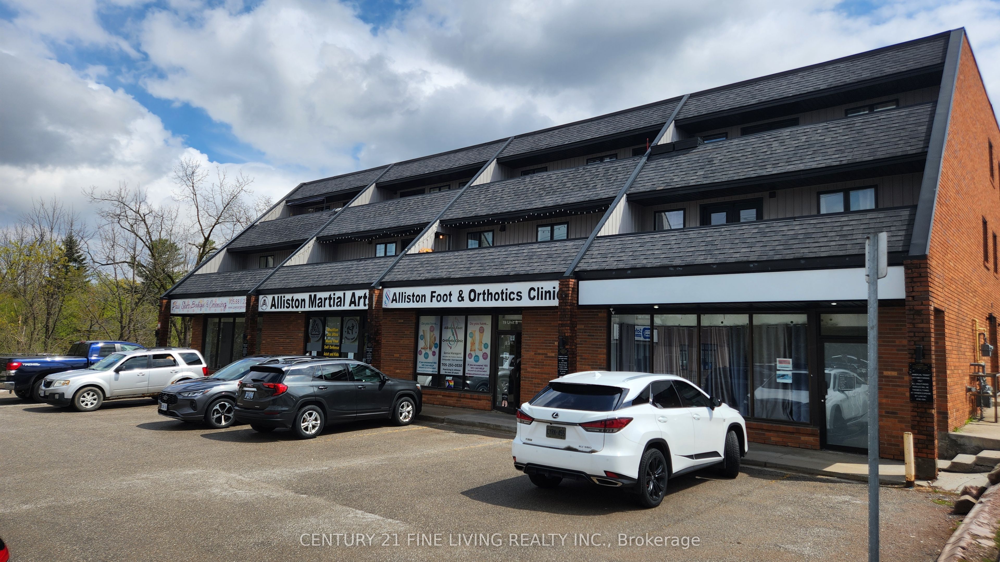 8-19 Church Street N, New Tecumseth, ON, L9R 1L6