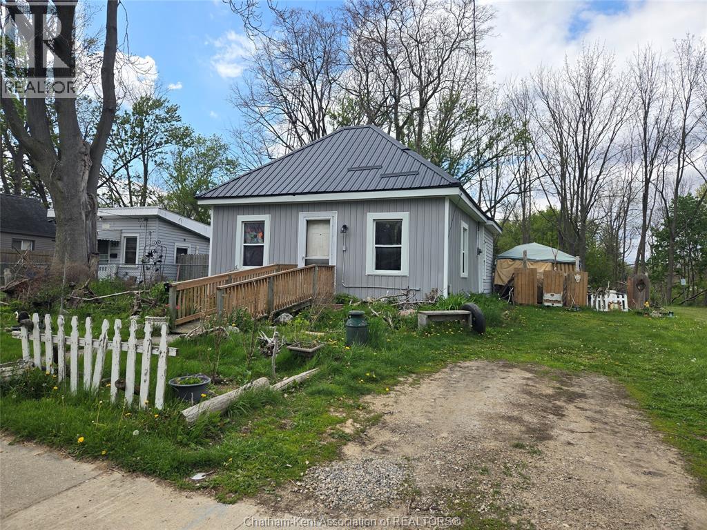 249 King Street East, Chatham, ON, N7M3N3
