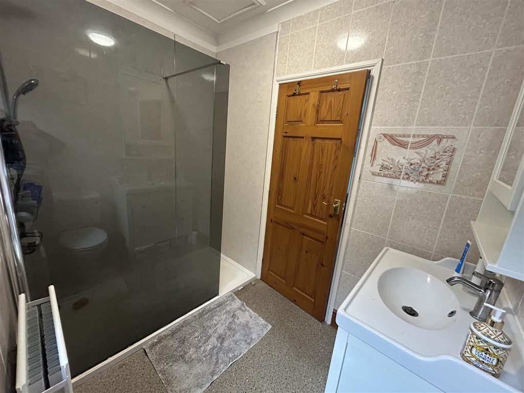Additional image 12 of 4 bed detached bungalow for saleNew Ridley Road, Stocksfield NE43