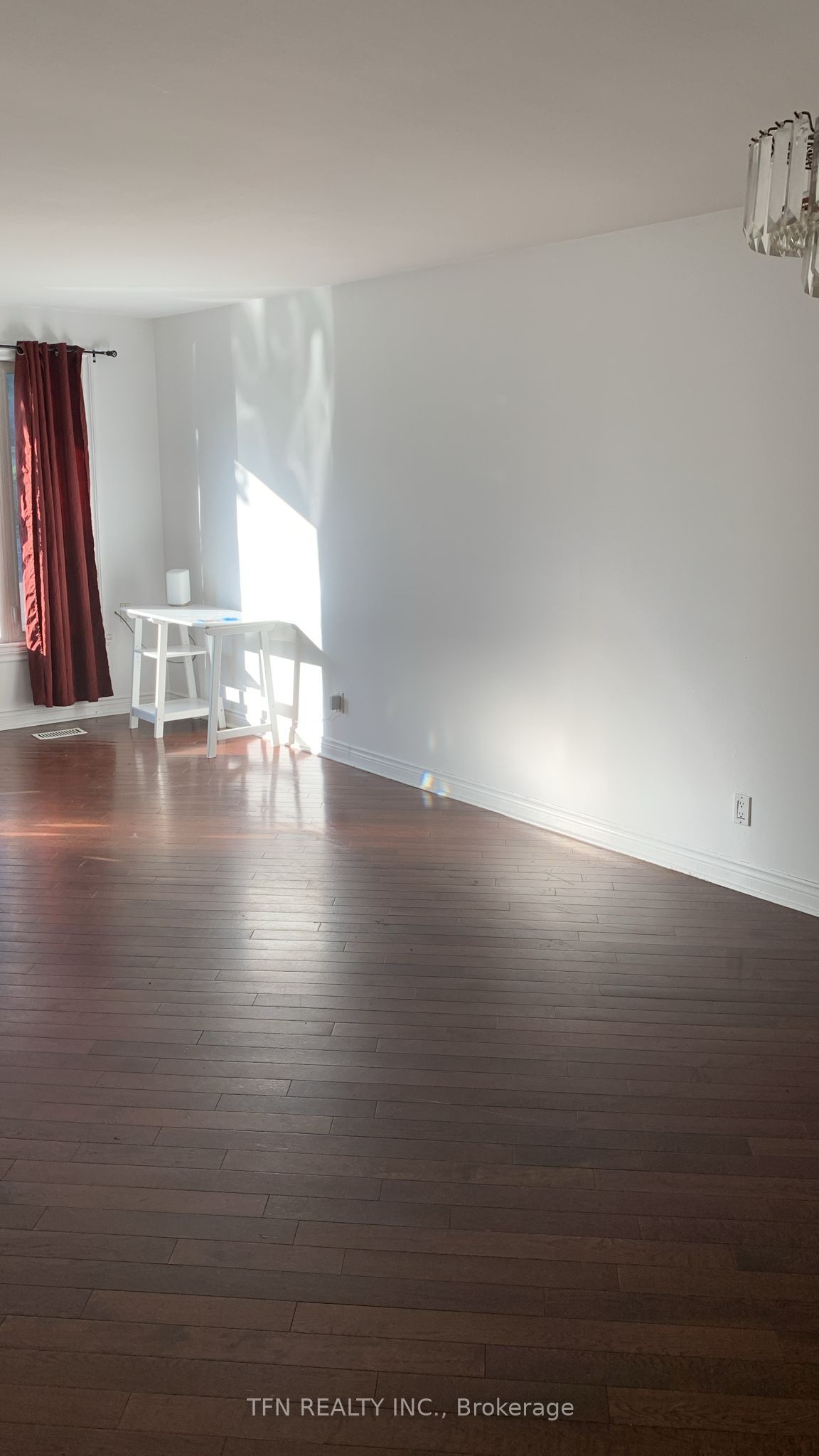 Additional image 3 of Upper-26 Jones Court, Aurora, ON, L4G 2B8
