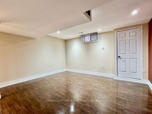 Bsmt-122A Clarendon Drive, Richmond Hill, ON, L4B 3W2 photo 5