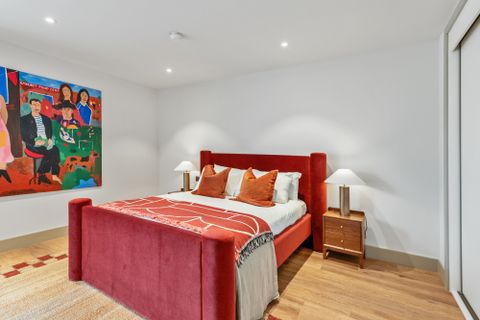 The Sessile, 18 Ashley Road, London N17