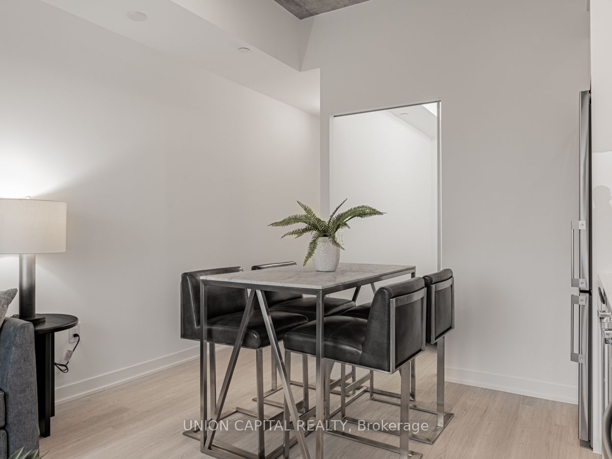 Additional image 6 of 701-195 Mccaul Street, Toronto, ON, M5T 1W6