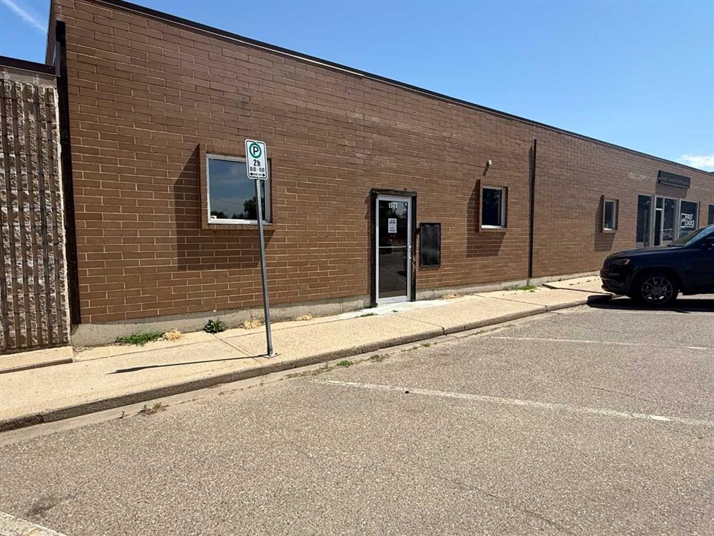 Additional image 3 of 1577 Dunmore Road SE, Medicine Hat, AB, T1A1Z8