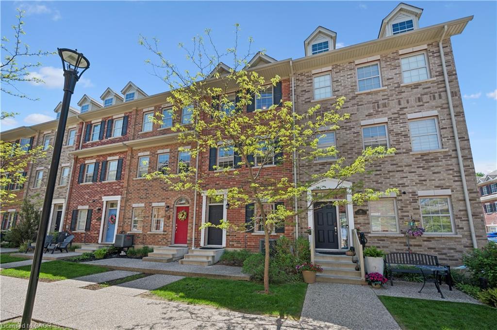 24 Oxfordshire Lane, Kitchener, ON, N2H 0B5