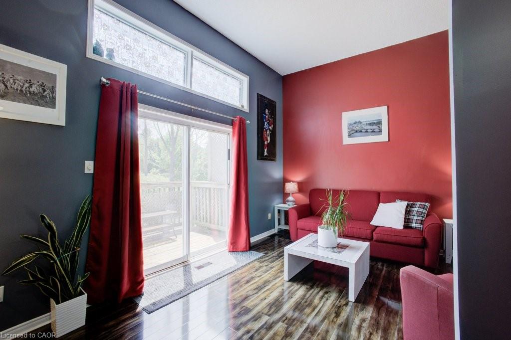 13-1085 Queens Boulevard, Kitchener, ON, N2M 1B9 photo 5