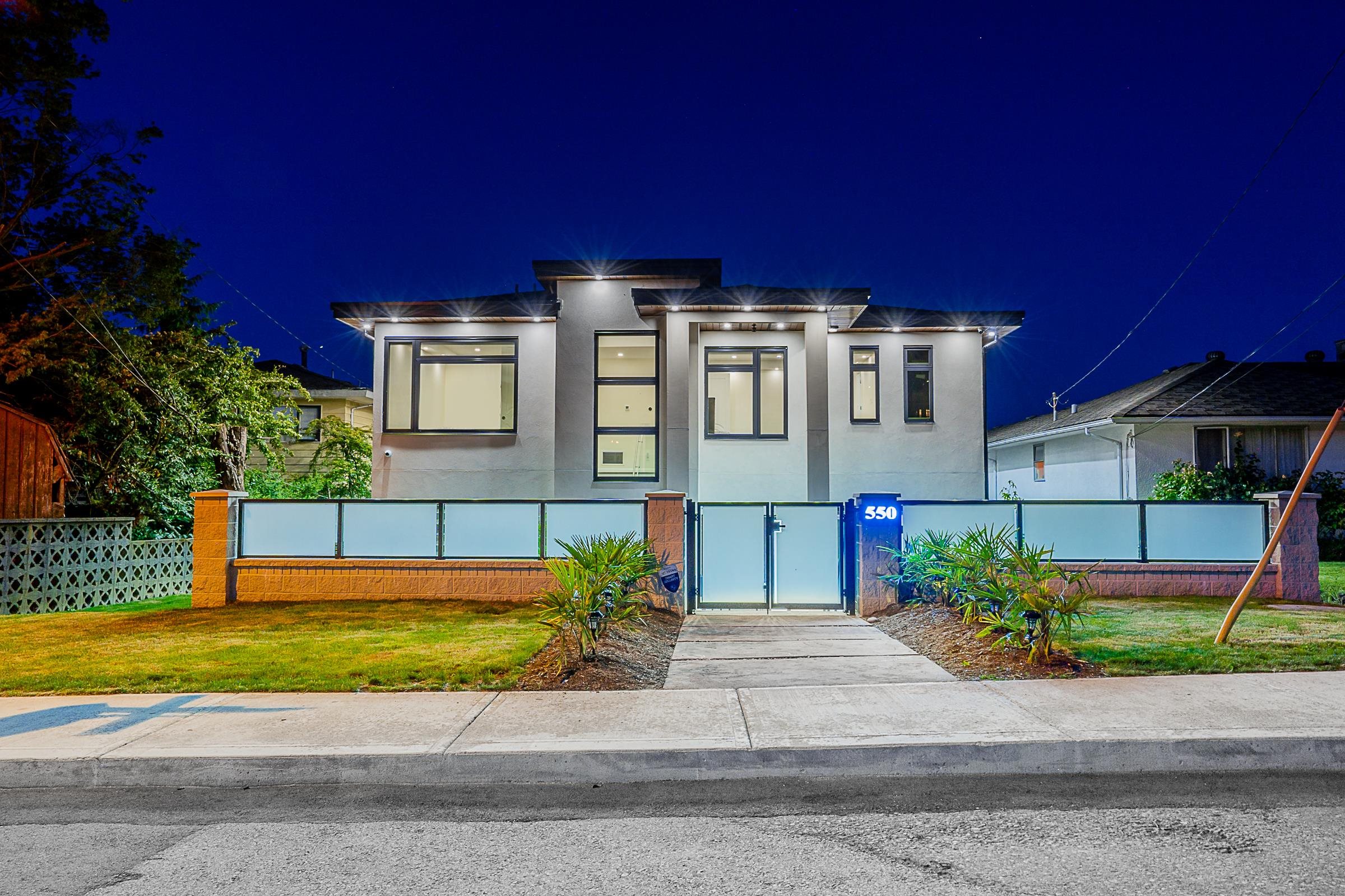 550 Richmond Street, New Westminster, BC, V3L 4C7