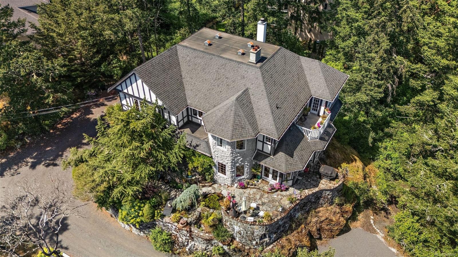 Additional image 2 of 405 Coralee Place, Langford, BC, V9B 6C4