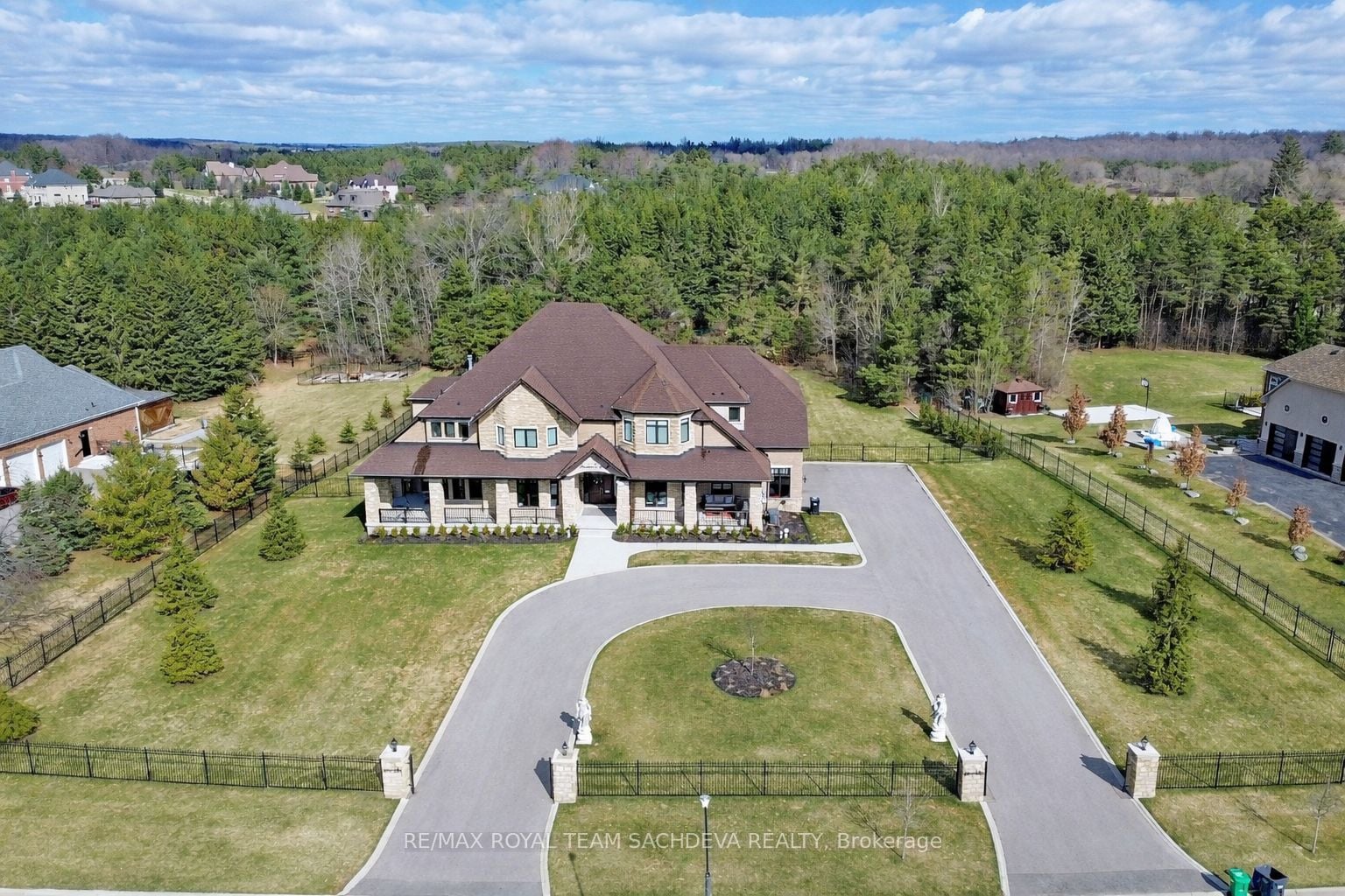 76 Buckstown Trail, Caledon, ON, L7E 3E8
