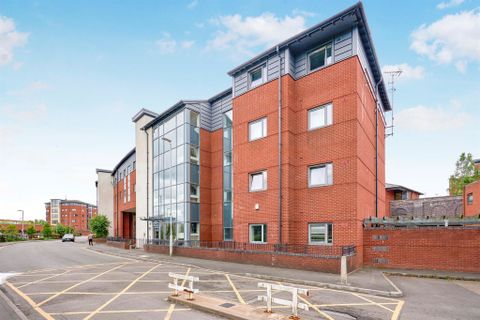 Broad Gauge Way, City Centre, Wolverhampton WV10