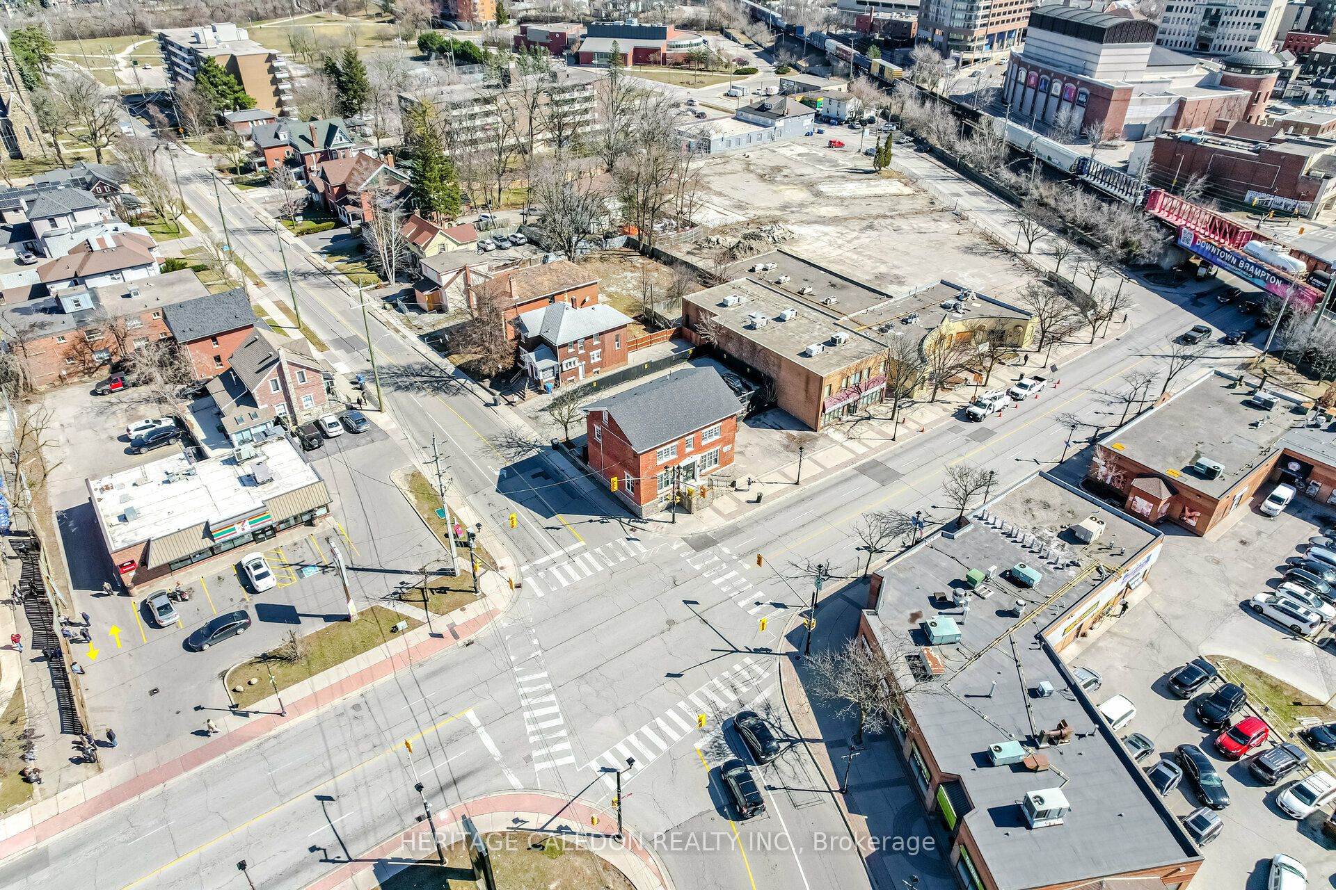 140 Main Street N, Brampton, ON, L6V 1N8