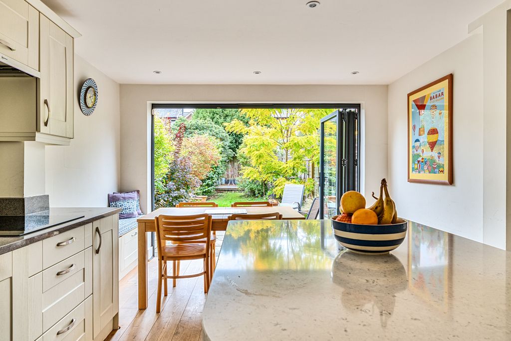 Additional image 2 of 4 bed detached house for saleFengates Road, Redhill RH1