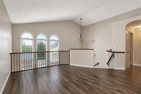 Additional image 8 of 9506 91 Street, Grande Prairie, AB, T8X 1V3