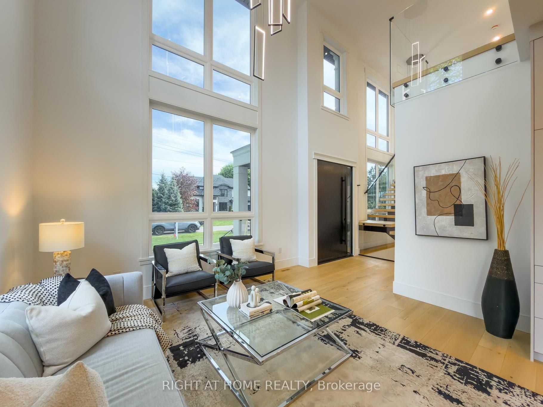 61 Floresta Court, Hamilton, ON, L9G 1R6 photo 5