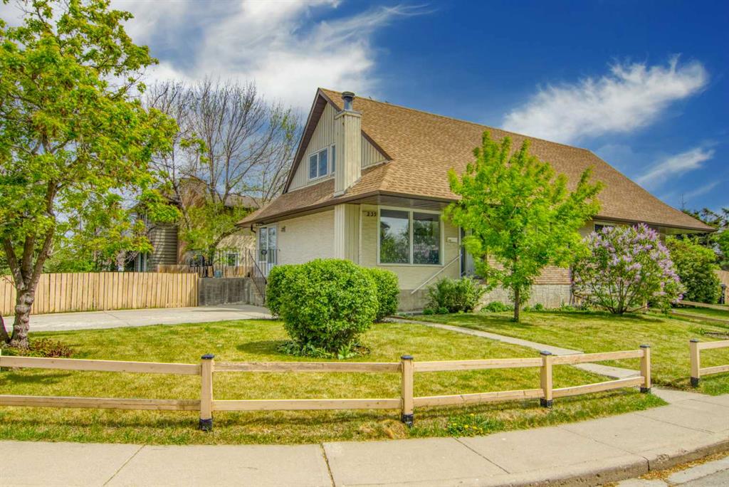 235 Avonburn Road SE, Calgary, AB, T2H1N9