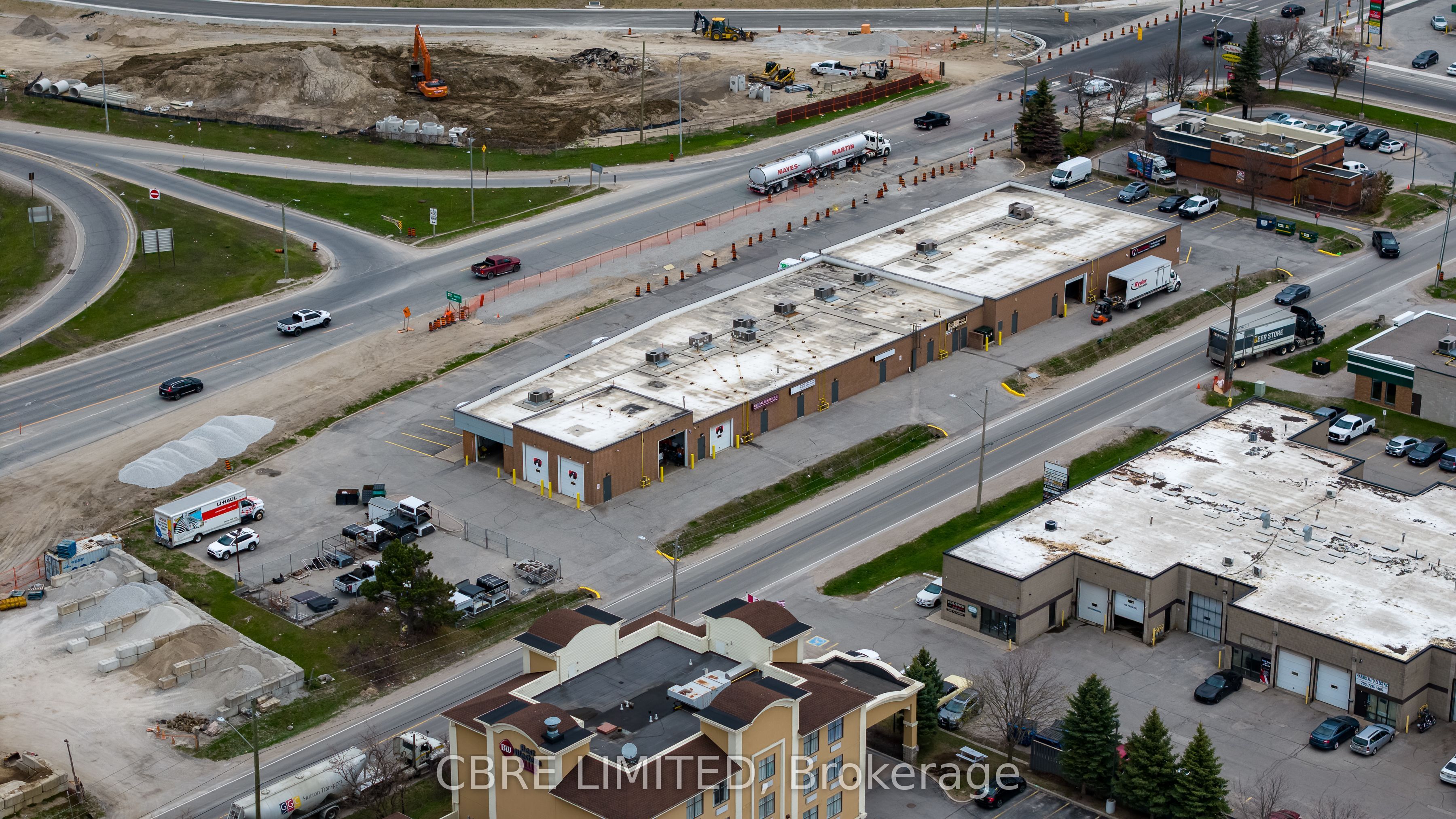 303 Dunlop Street W, Barrie, ON, L4N 1C1