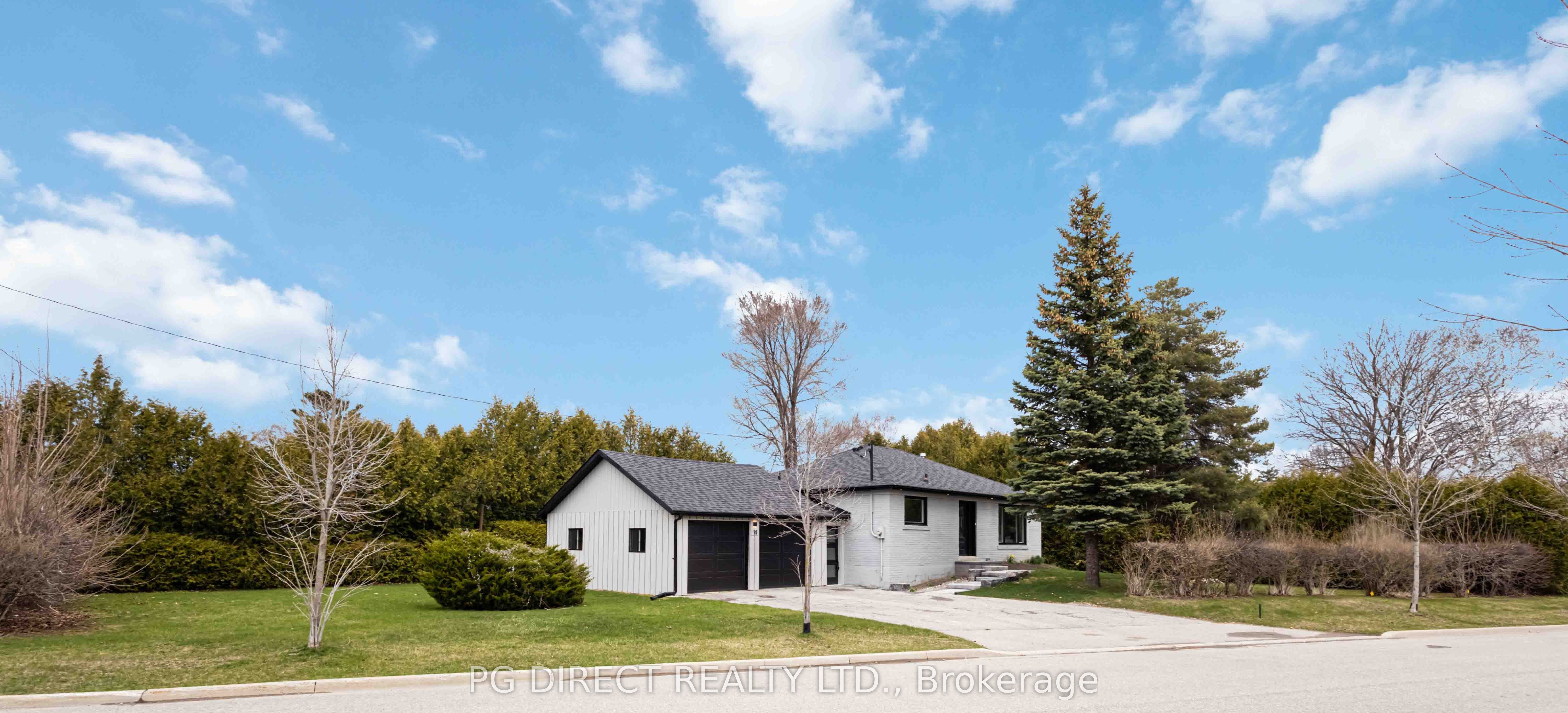 14 Heber Down Crescent, Whitby, ON, L1M 1A8 photo 2