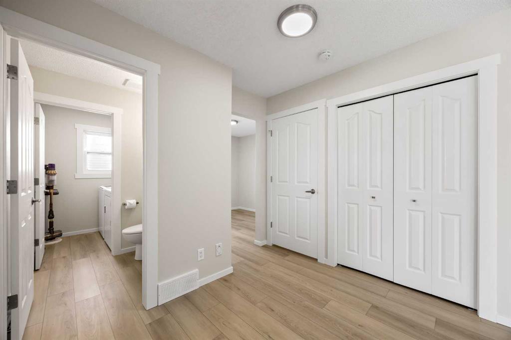 53 Riverview Close, Cochrane, AB, T4C 1K7 photo 5