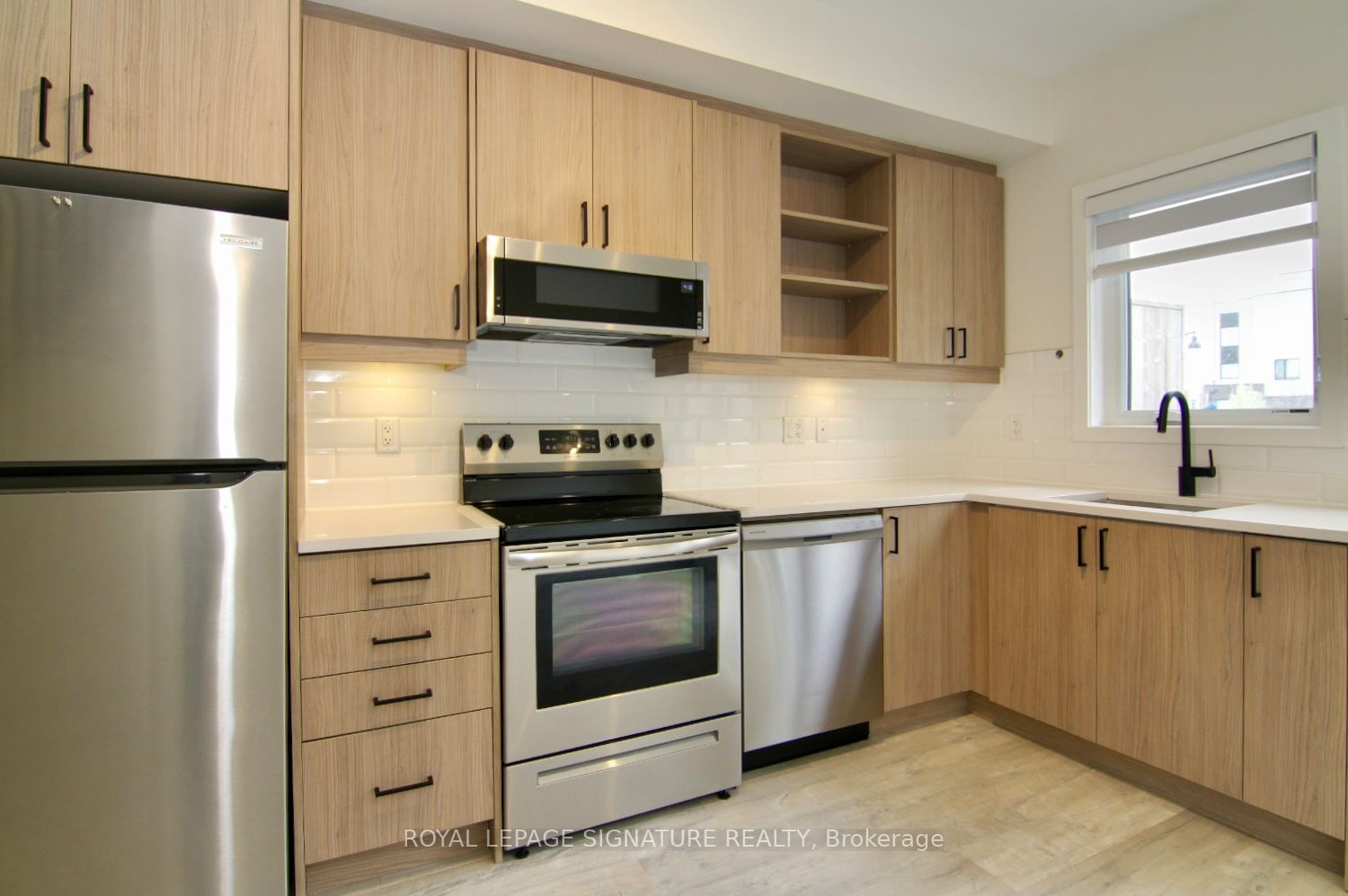 2-90 Stanley Greene Boulevard, Toronto, ON, M3K 0C8 photo 4
