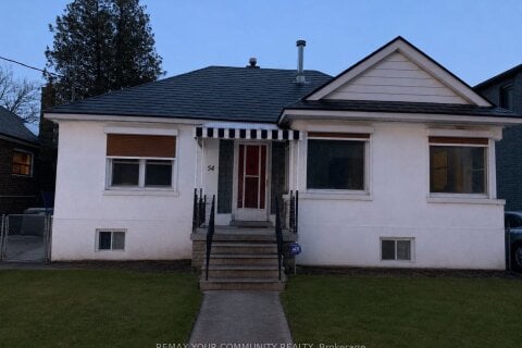 54 Ash Crescent, Toronto, ON, M8W 1E6 photo 2
