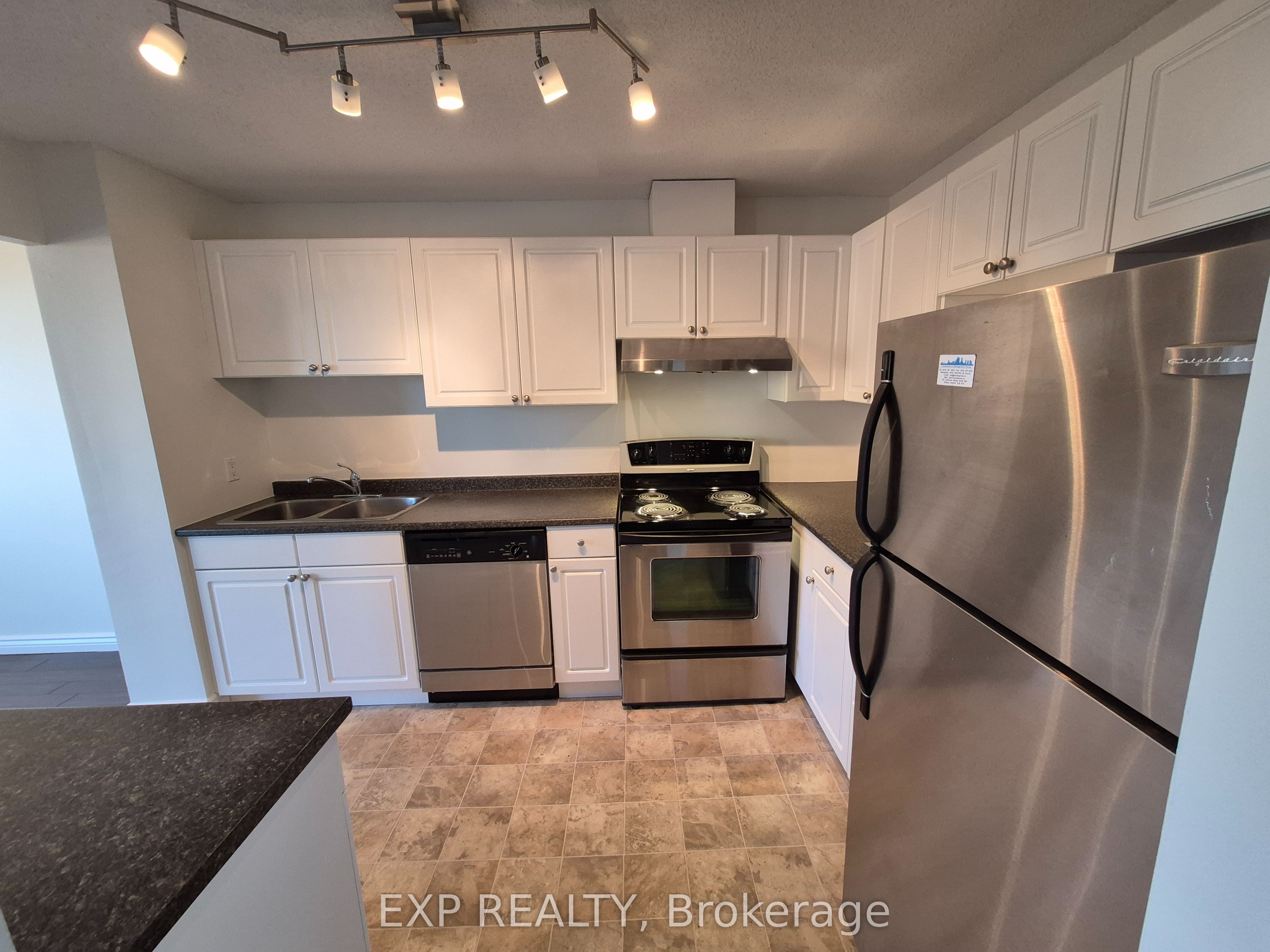 Additional image 4 of 1013-1505 Baseline Road, Ottawa, ON, K2C 3L4