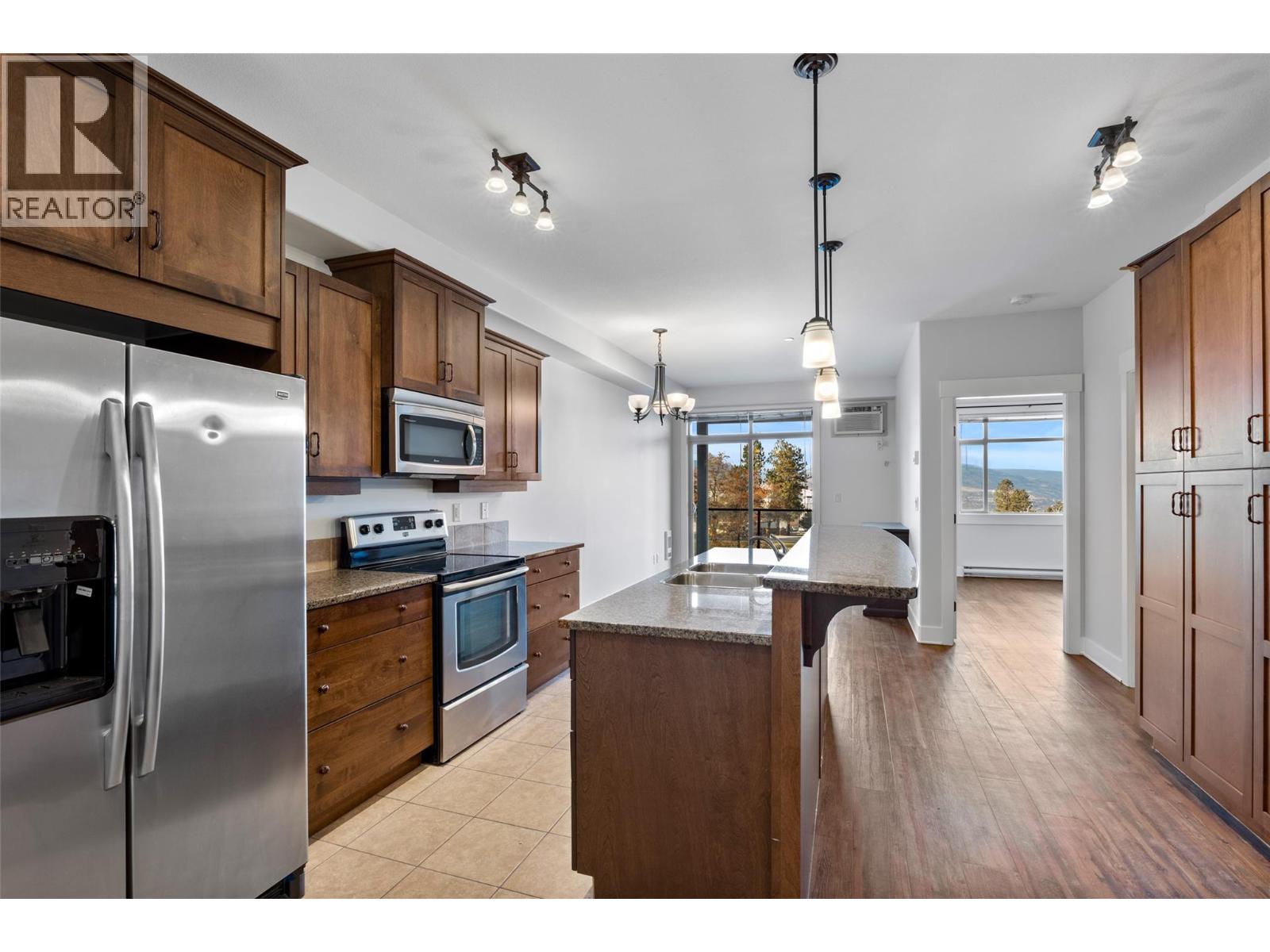 Additional image 3 of 202-775 Mcgill Road, Kamloops, BC, V2C0B8