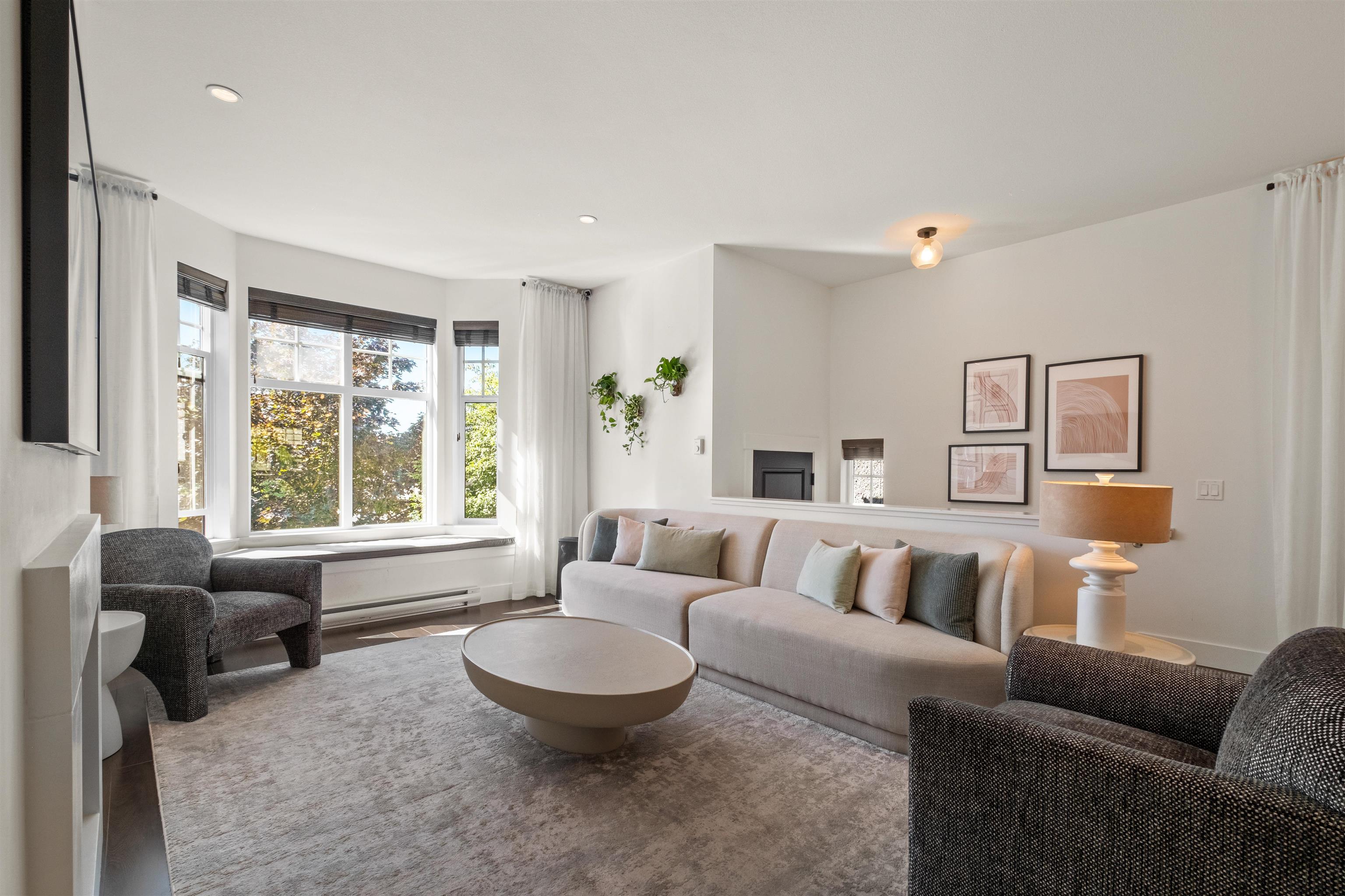 1-3439 Roxton Avenue, Coquitlam, BC, V3B 3H7