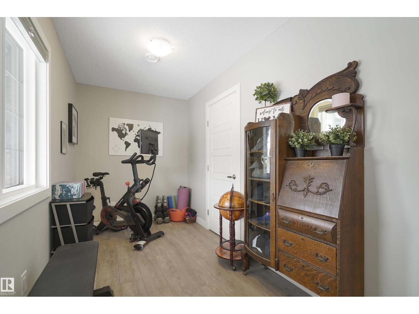 2082 Wonnacott Way SW, Edmonton, AB, T6X2V7 photo 2
