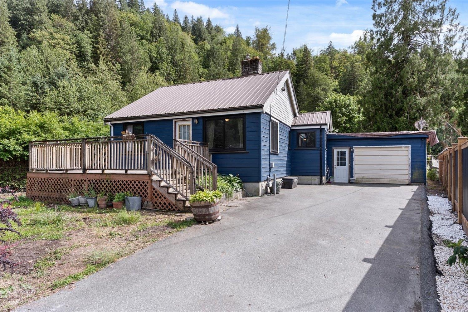 45950 Linzey Road, Cultus Lake, BC, V2R 5A8