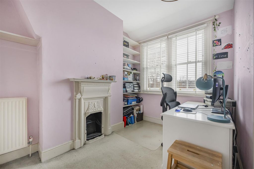 Additional image 21 of 5 bed semi-detached house for saleAlexandra Road, Reading RG1