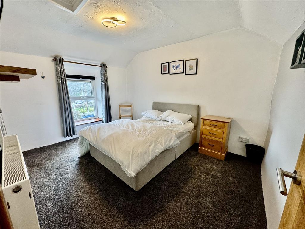 Additional image 10 of 4 bed detached house for saleCaernarfon Road, Pwllheli LL53