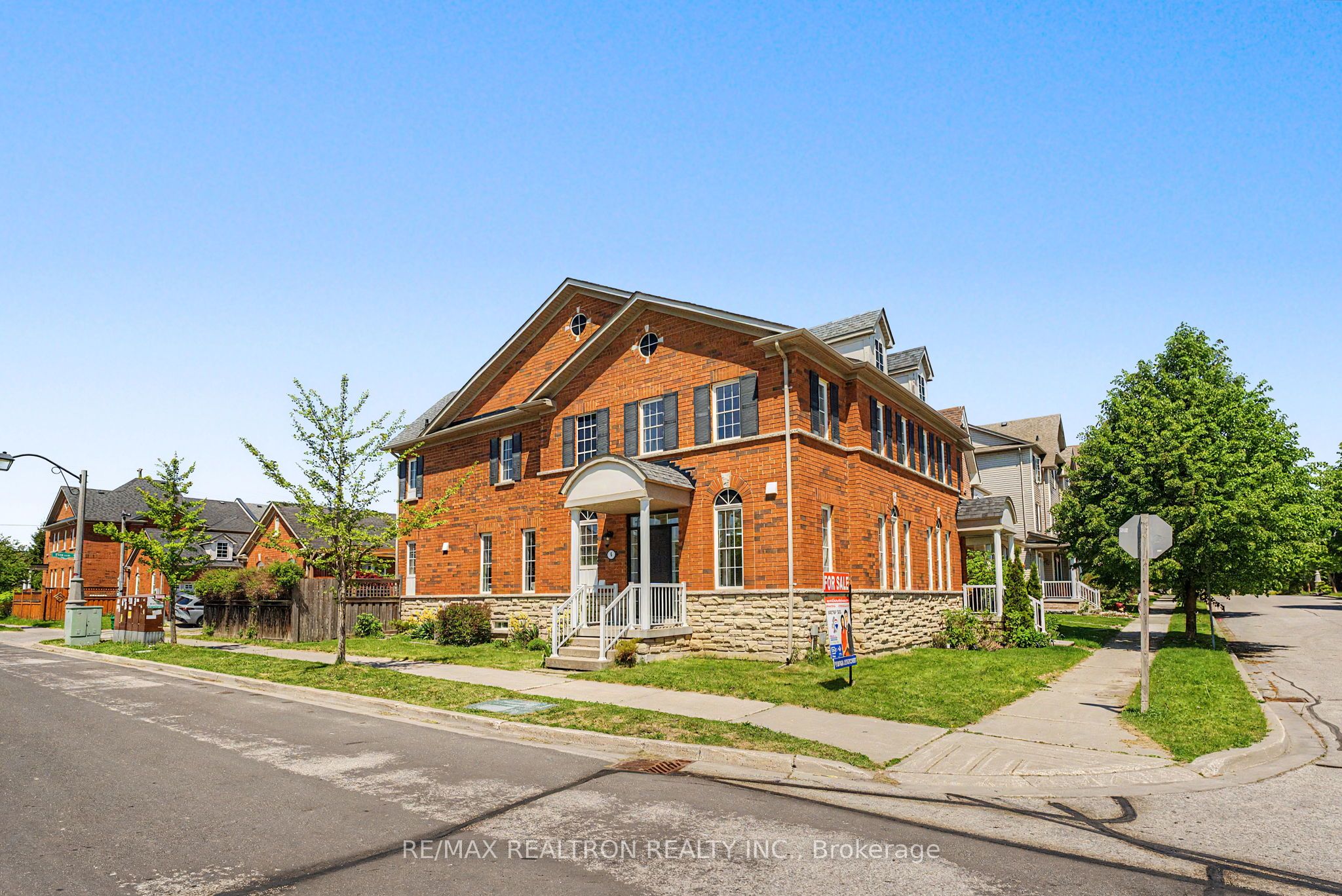 6 Northvale Road, Markham, ON, L6B 1G4 photo 3