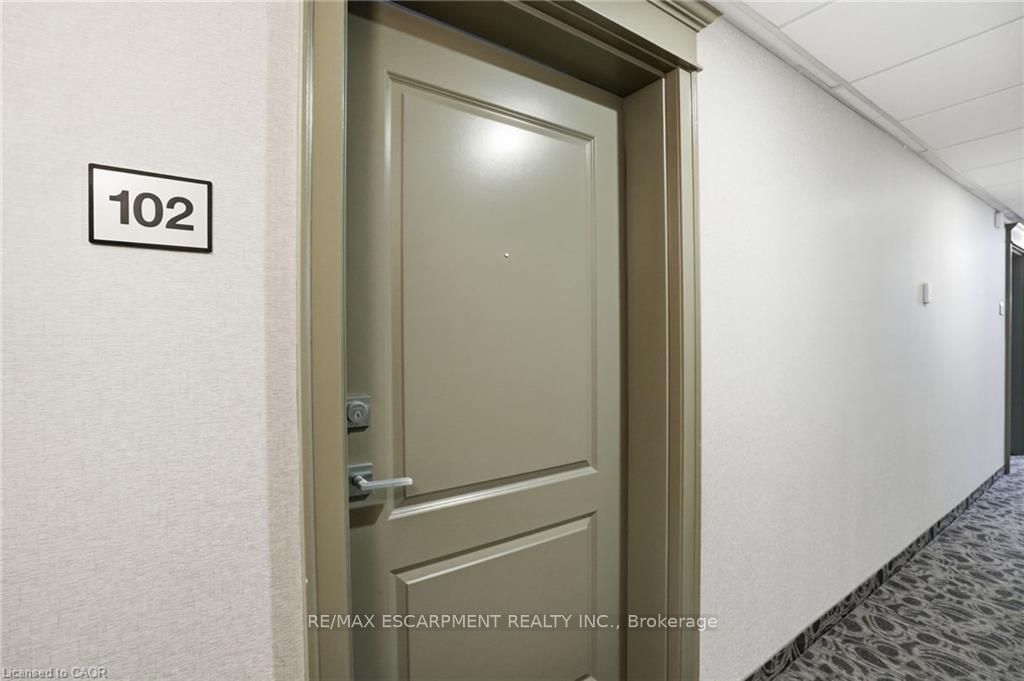 102-125 Shoreview Place, Hamilton, ON, L8E 0K3 photo 4