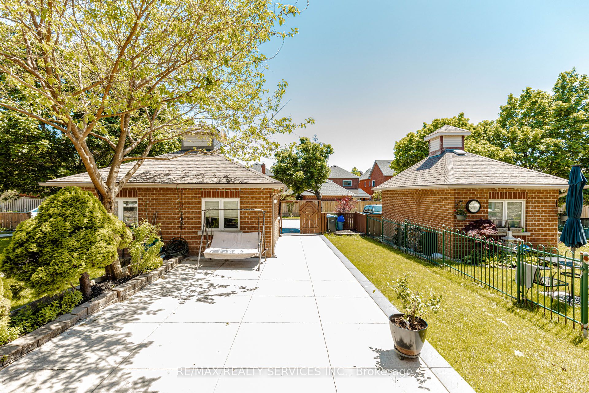 Additional image 3 of 1135 Bellarosa Lane, Mississauga, ON, L5V 1L3