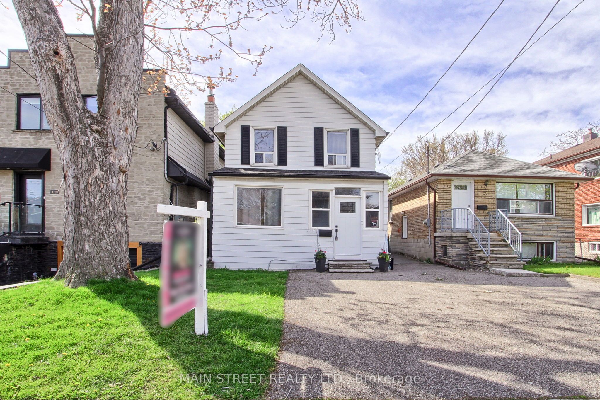 19 Macdonald Street, Toronto, ON, M8V 1Y3 photo 2
