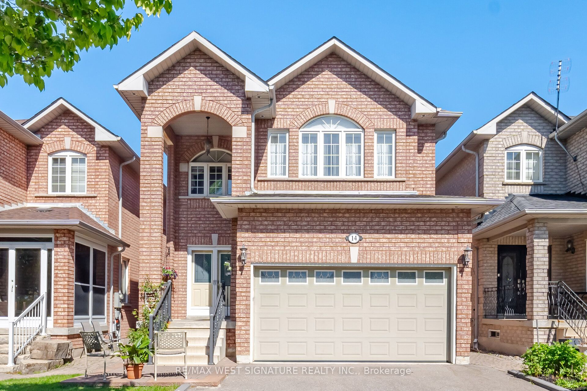14 Blue Diamond Terrace, Vaughan, ON, L4H 2G3