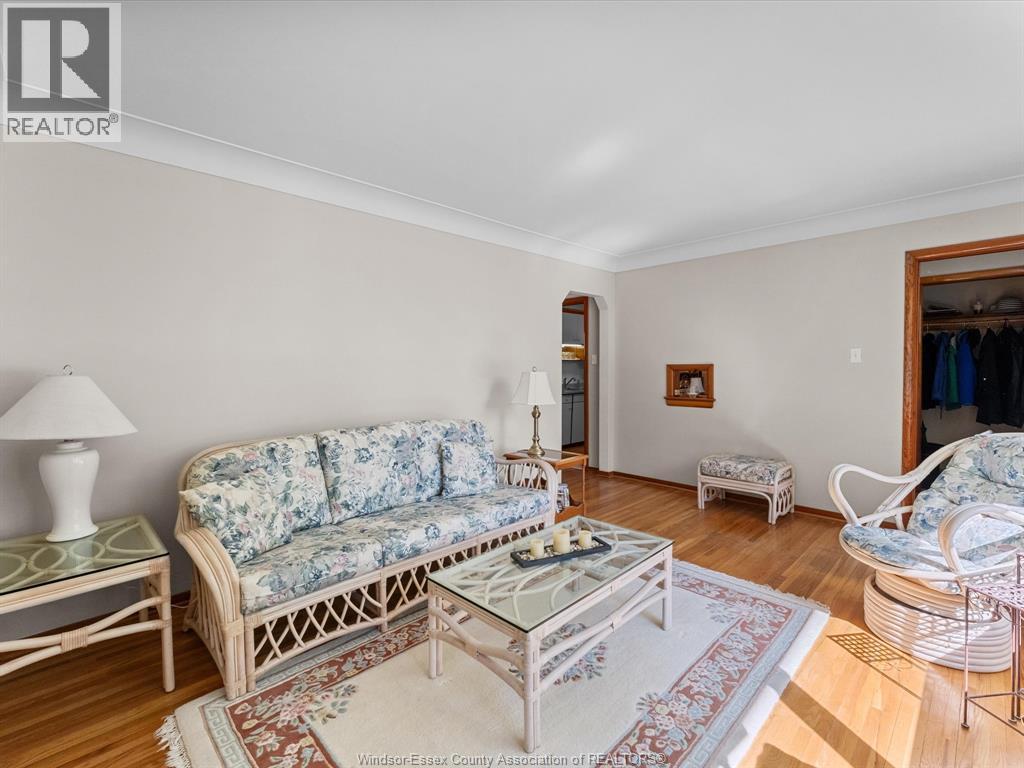 1105 Dot Avenue, Windsor, ON, N9C3H9 photo 4