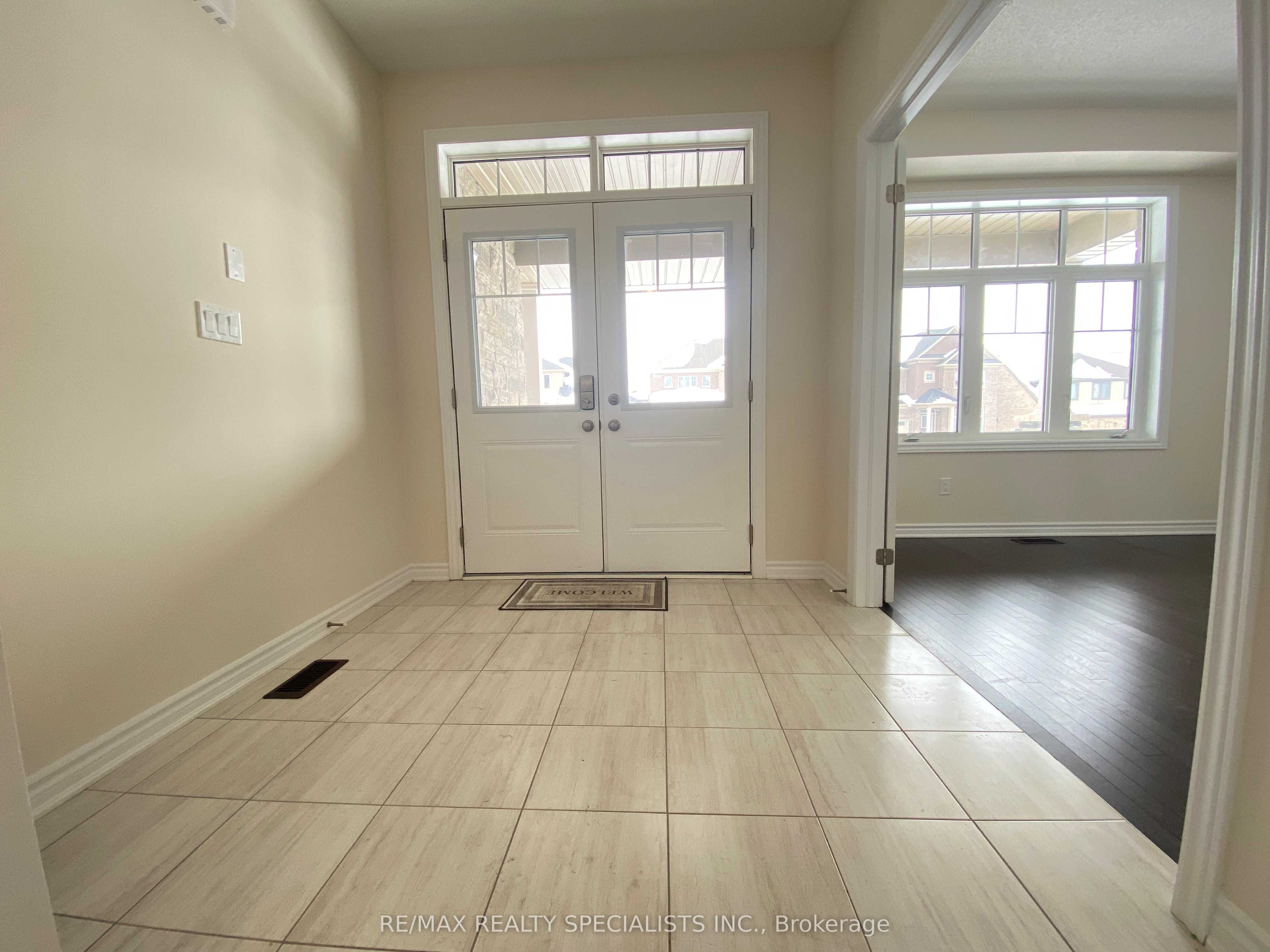 17 Oriole Crescent, Port Colborne, ON, L3K 6E2 photo 3