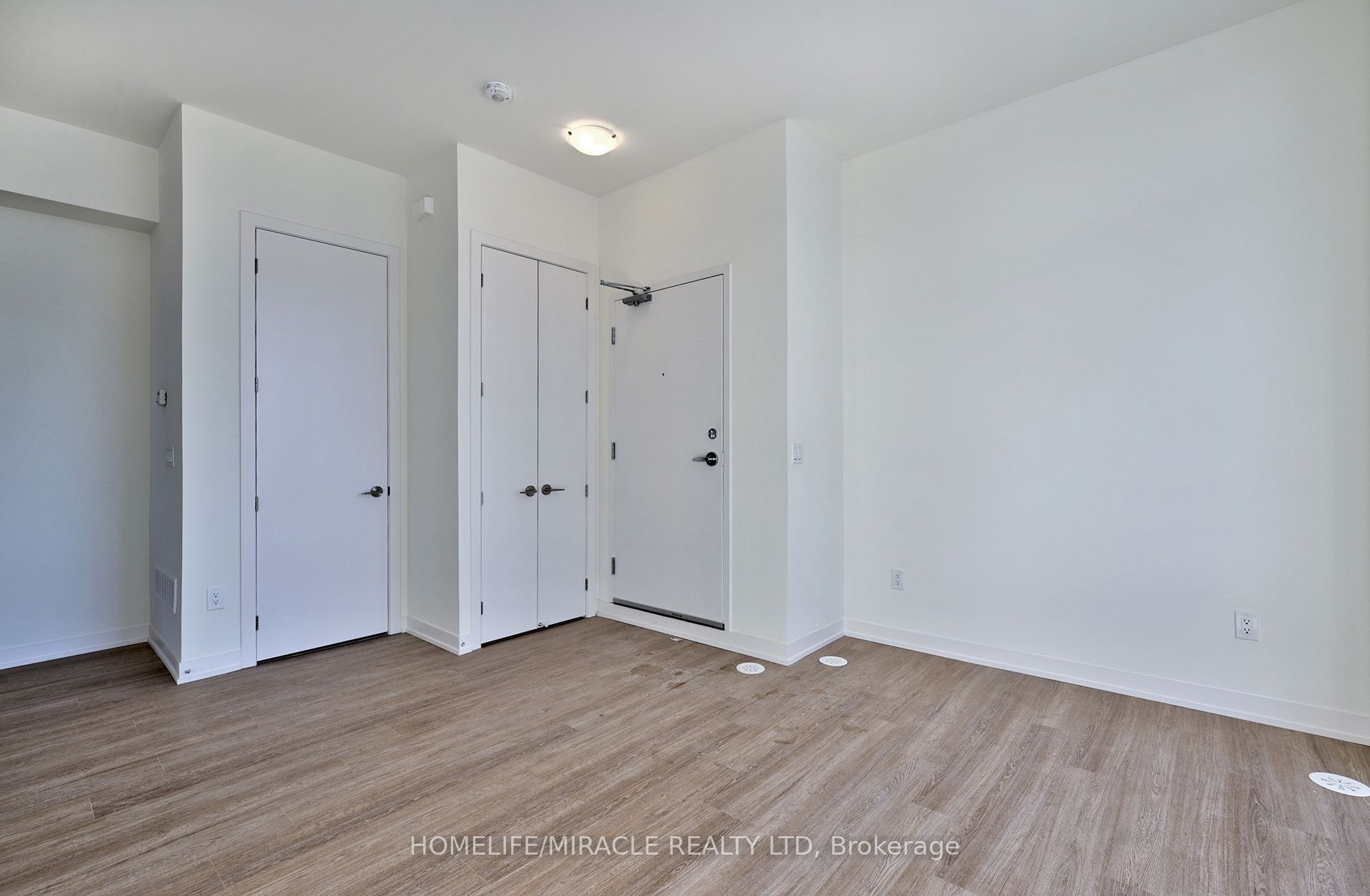 1221-8 David Eyer Road, Richmond Hill, ON, L4S 0N5 photo 3