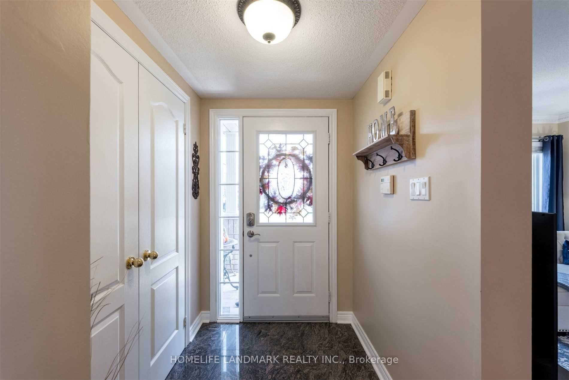 Additional image 3 of 91 Red River Crescent, Newmarket, ON, L3X 2R5