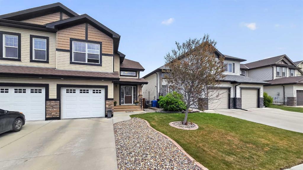 751 Silkstone Close W, Lethbridge, AB, T1J 4B9 photo 2