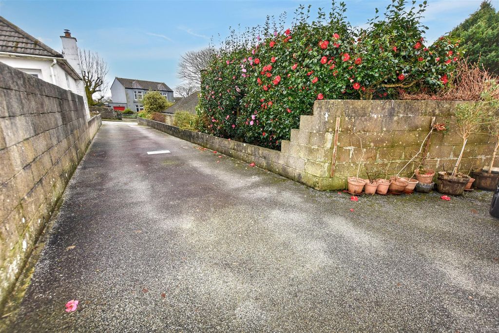 Additional image 39 of 4 bed detached bungalow for salePark Road, Redruth TR15