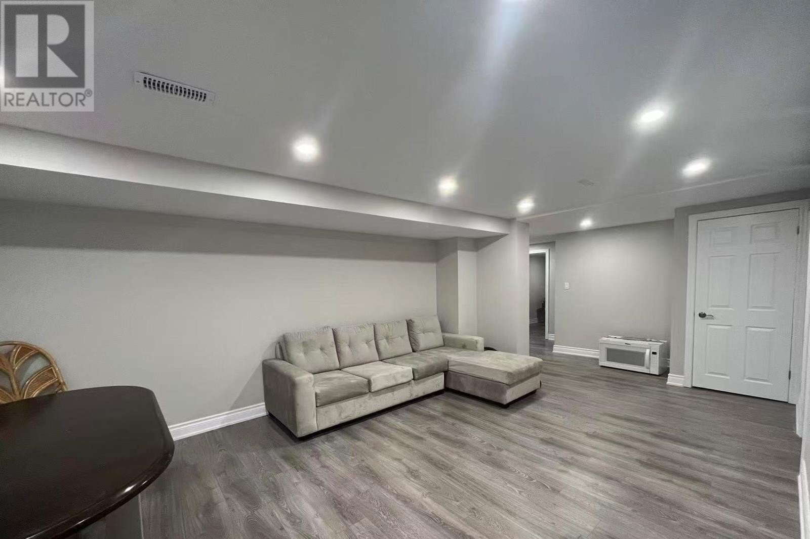 Additional image 8 of 45 Abbeywood Trail, Toronto, ON, M3B3B4