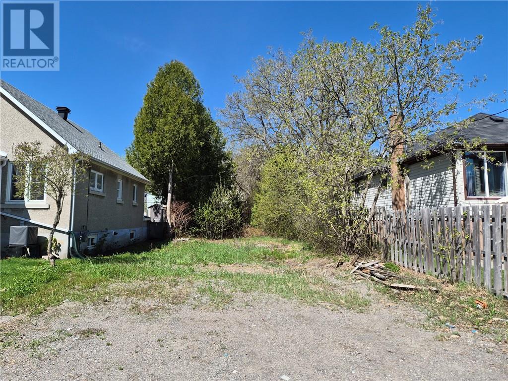 523 Tedman Avenue, Sudbury, ON, P3C5B1 photo 4